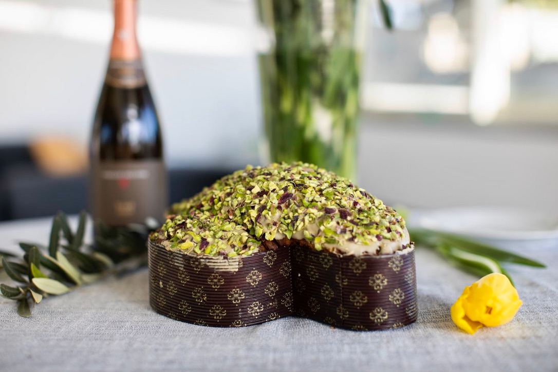 Colomba Pasquale, origins and legends