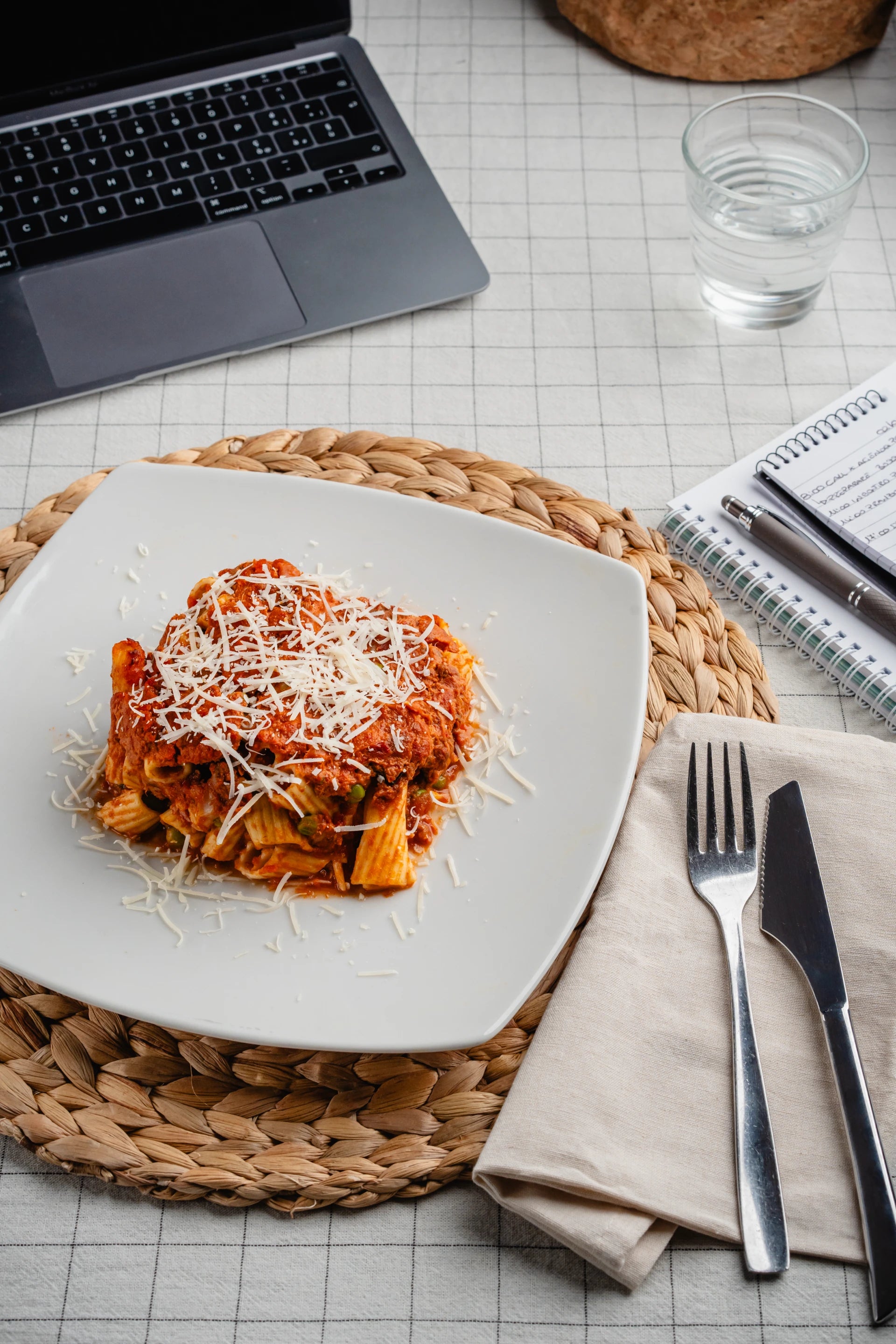 Pasta in teglia da 6 porzioni - Pasticceria Ottagono - gastronomia - sicilia - shop - dolci - ottagono - mascalucia