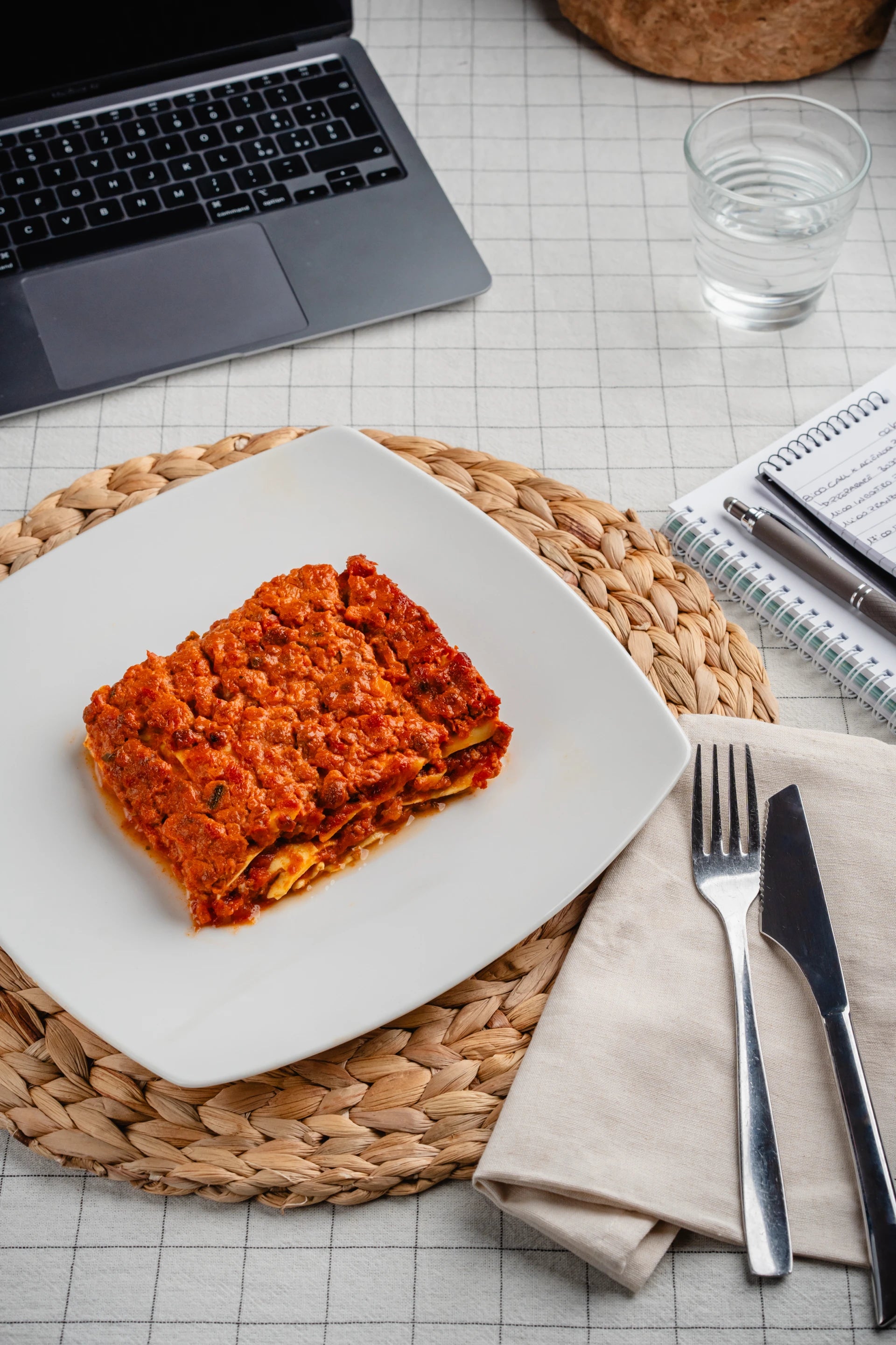 Pasta in teglia da 6 porzioni - Pasticceria Ottagono - gastronomia - sicilia - shop - dolci - ottagono - mascalucia