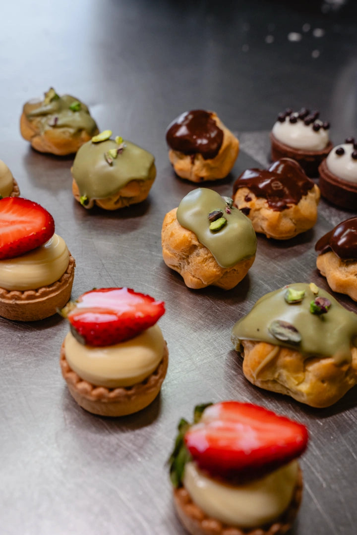 Pasticceria mignon  🛵 - Pasticceria Ottagono - vassoio di Pasticcini mignon - sicilia - shop - dolci - ottagono - mascalucia