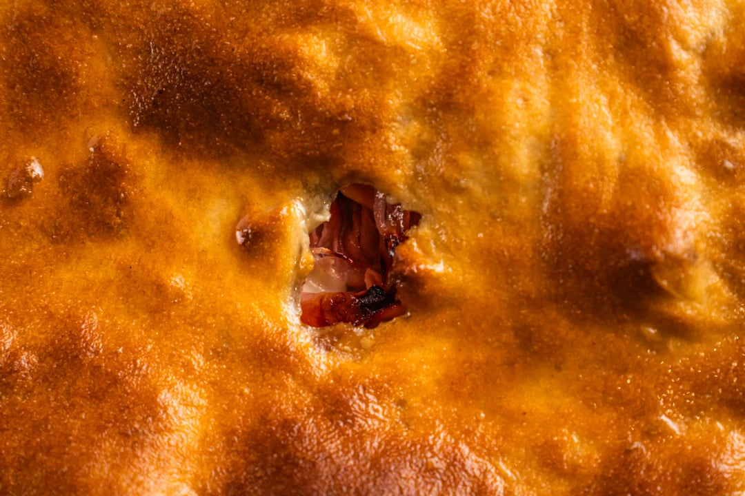 Scacciata Catanese 🇮🇹❄️ - Pasticceria Ottagono - Scacciata Catanese - antica ricetta - sicilia - shop - dolci - ottagono - mascalucia