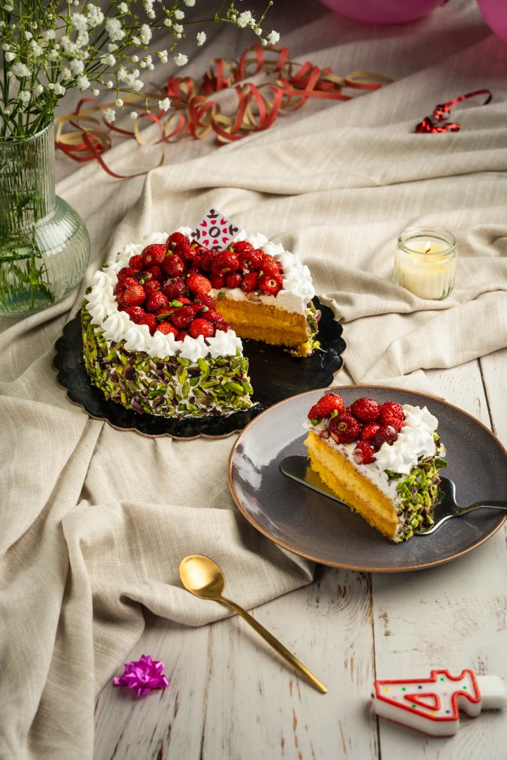 Torte in Pasticceria Fresca 🛵 - Pasticceria Ottagono - Torta di pasticceria classica - sicilia - shop - dolci - ottagono - mascalucia