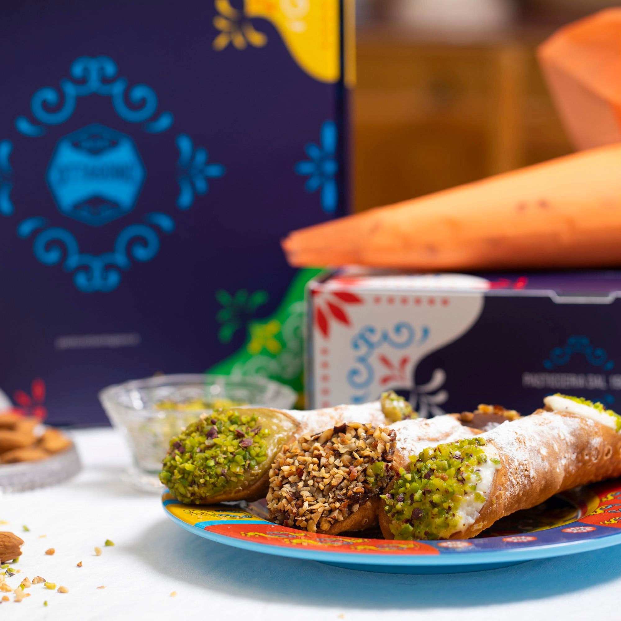 Cannoli - scatola bucce croccanti (Spedizioni 🌎) - Ottagono - Pasticceria dal 1983 - Cannoli - scatola bucce croccanti - sicilia - catania - online