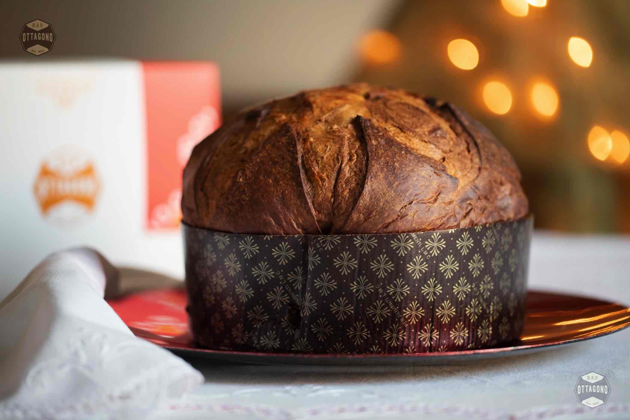 Panettone Artigianale con scorzette d'arancia e uvetta - EDIZIONE LIMITATA (Spedizioni 🌎) Panettone Artigianale con scorzette d'arancia Ottagono - Pasticceria dal 1983 Panettone con scorzette d'arancia e uvetta - 900g mascalucia_catania_vendita_online