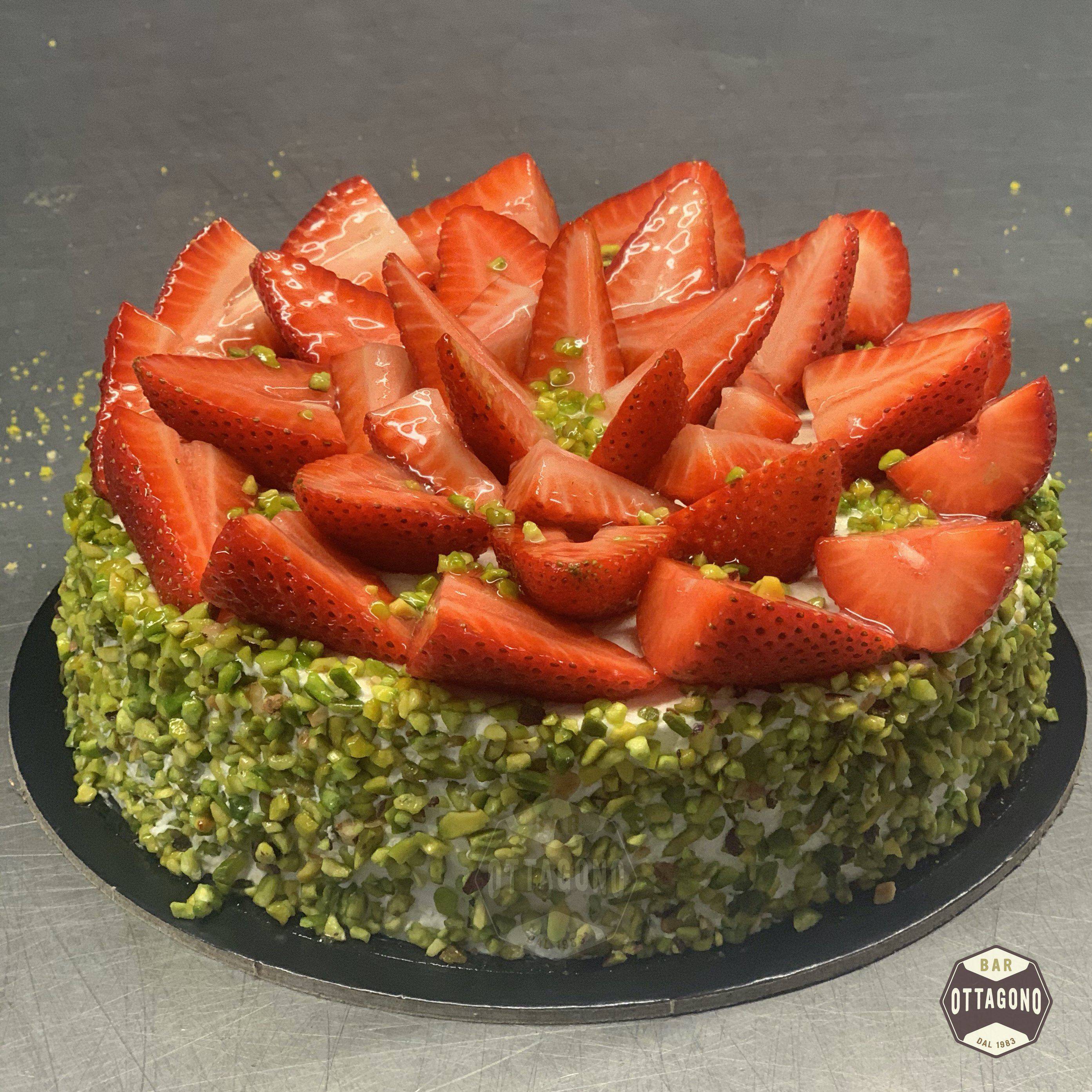 Torte in Pasticceria Classica - Ottagono - Pasticceria dal 1983 - Torta di pasticceria classica - sicilia - catania - online