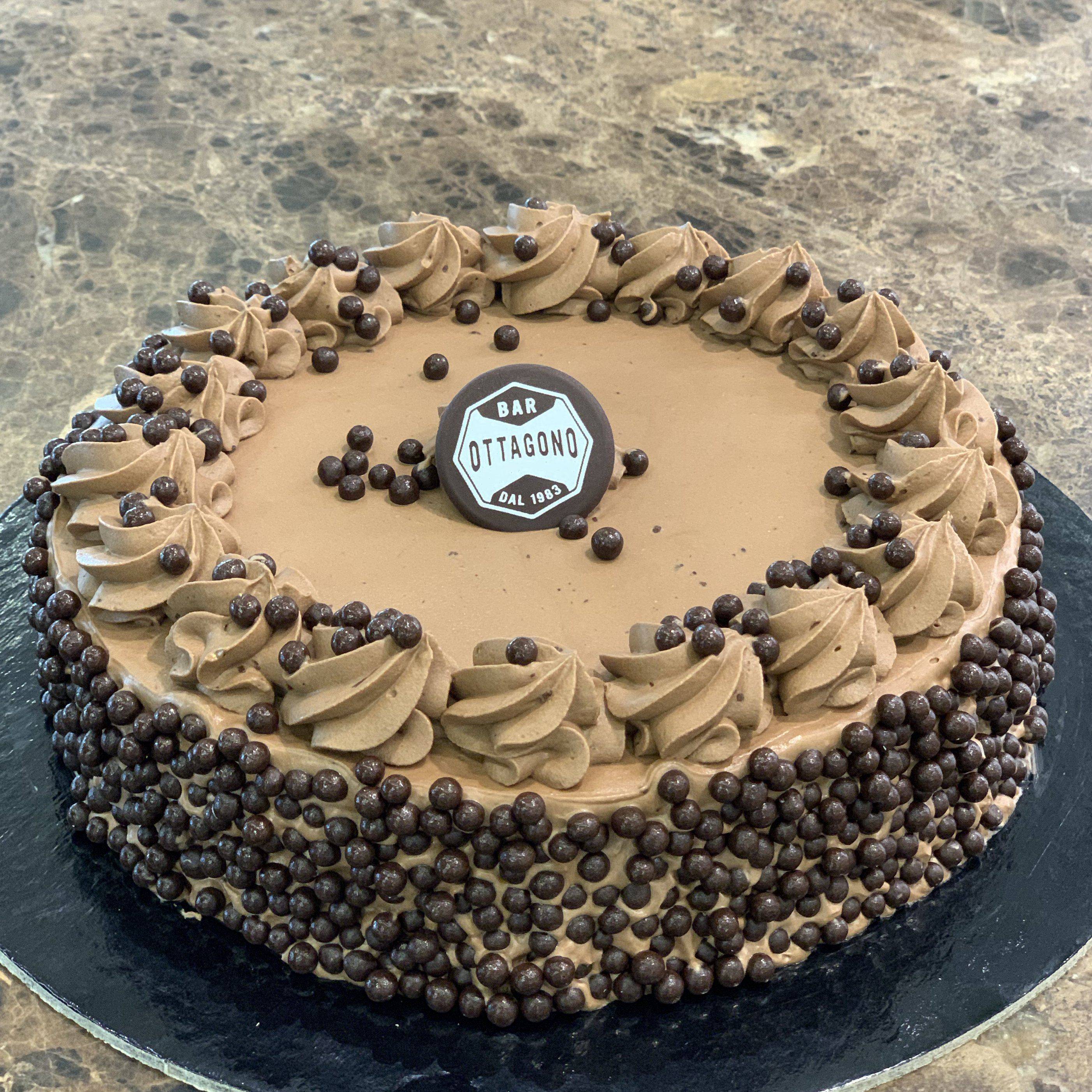 Torte in Pasticceria Classica - Ottagono - Pasticceria dal 1983 - Torta di pasticceria classica - sicilia - catania - online