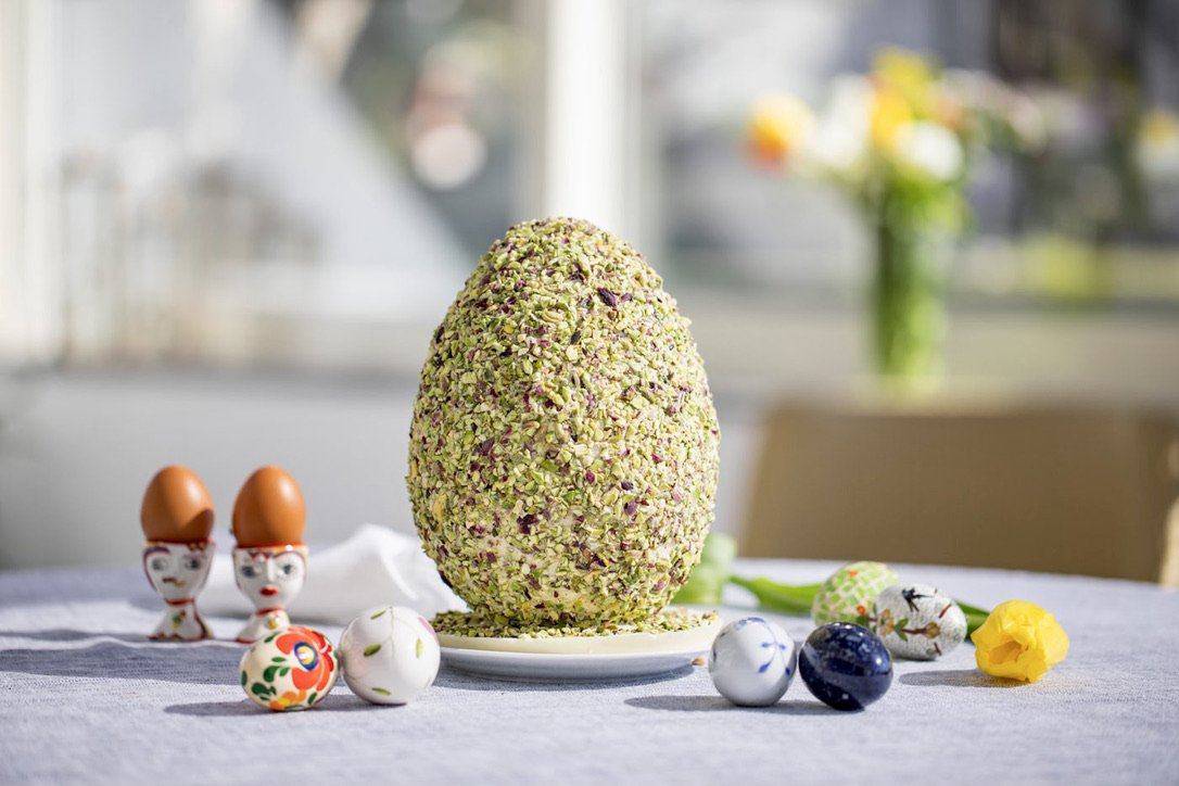 Uovo di Pasqua artigianale - EDIZIONE LIMITATA (Spedizioni ๐) Uovo di Pasqua artigianale decorato a mano Ottagono - Pasticceria dal 1983 mascalucia_catania_vendita_online