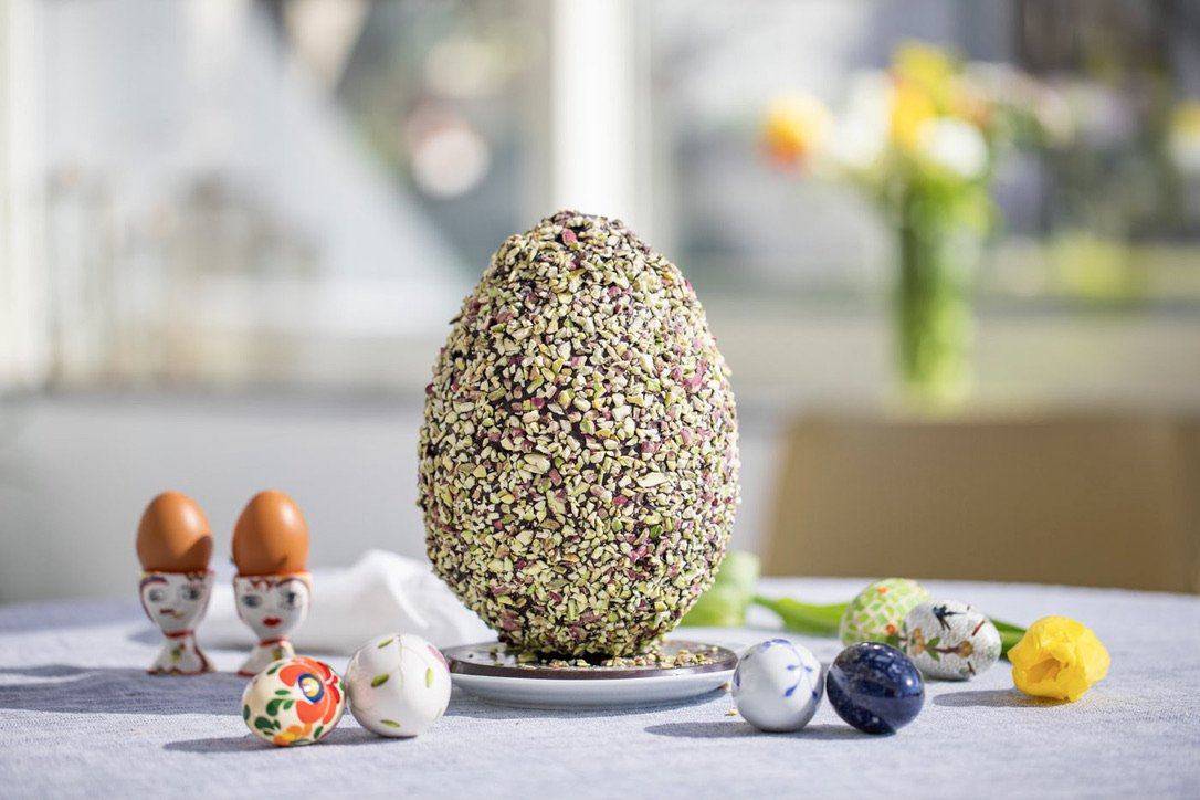 Uovo di Pasqua artigianale - EDIZIONE LIMITATA (Spedizioni ๐) Uovo di Pasqua artigianale decorato a mano Ottagono - Pasticceria dal 1983 Pralinato Pistacchio (sorpresa Swarovski) Cioccolato Fondente Caffarel mascalucia_catania_vendita_online